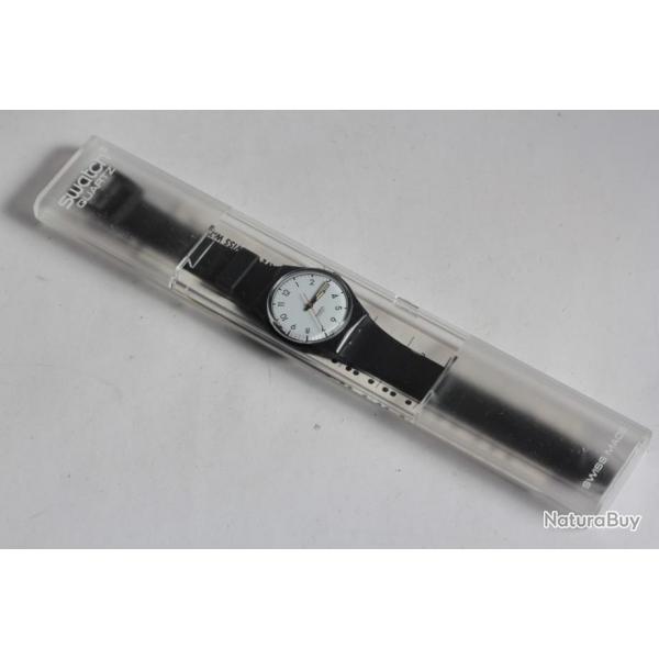SWATCH Montre Standards 1992 GB726 Day date