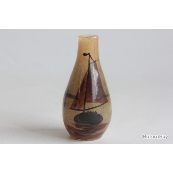 Vase miniature verre maill J. ROBERT Bateaux voiliers 1900