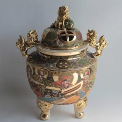 Grand Brûle parfum céramique Satsuma Japon chien Fô