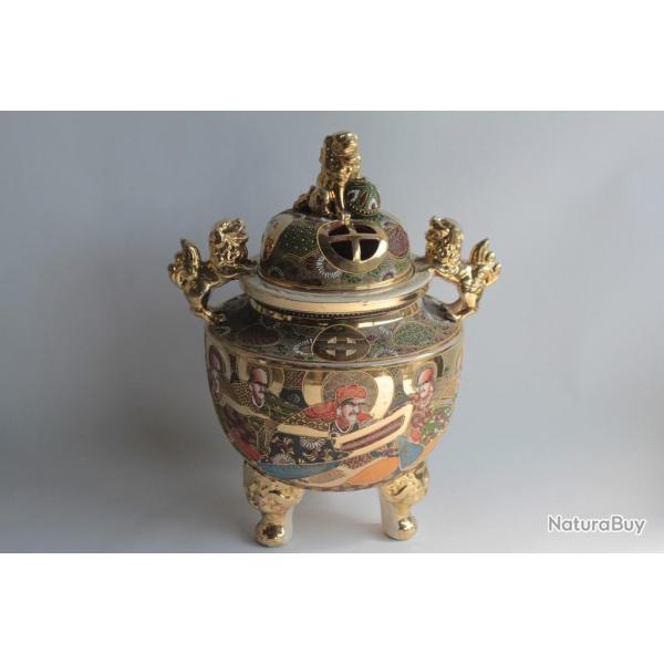Grand Brle parfum cramique Satsuma Japon chien F