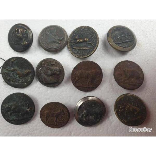 12 boutons de vnerie XIX me