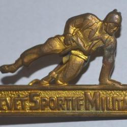 Brevet Sportif Militaire, doré, dos guilloché, déposé, épingle