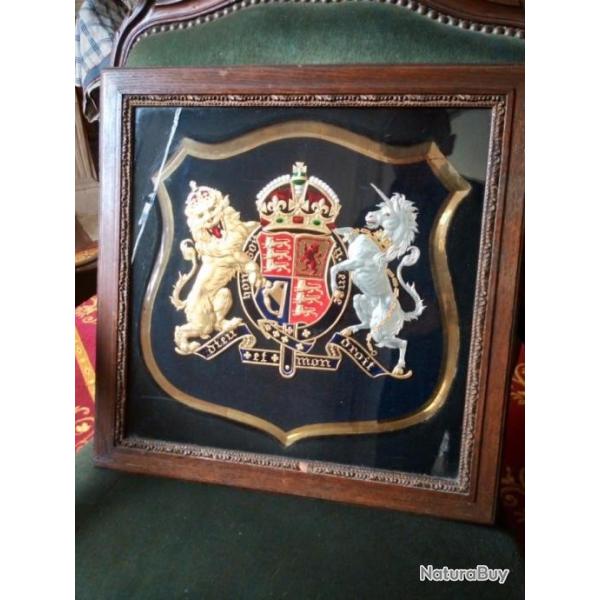 Armoiries royales de la couronne britannique.