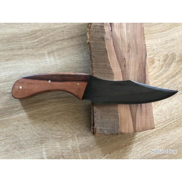 Couteau artisanal de Chasse/Survie Le Garenne XC75 lame noire de 16cm manche pommier garanti  vie