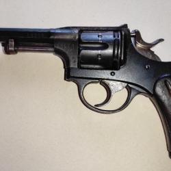 Revolver Suisse modele 1882