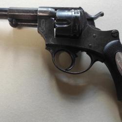 Revolver lamur et gidrol modele 1874