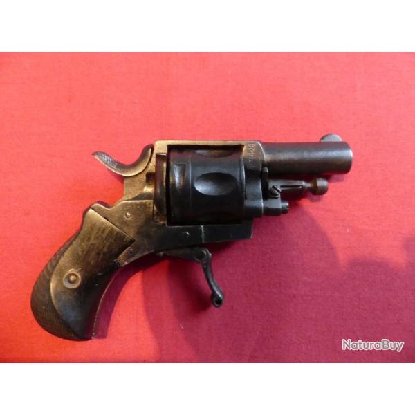 beau  revolver   bulldog calibre 320
