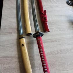 À vendre deux katana japonais lame damas