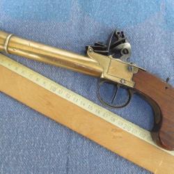 pistolet à silex de marine à coffre bronze