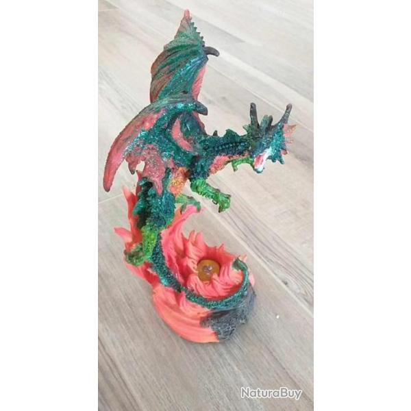 figurine dragon flame vert