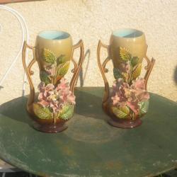Vases en Barbotine très anciens