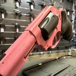 Occasion révolver RUGER SP101 '' Pink Lady Custom by ARMEXPRESS''  38spl   -   Cat B