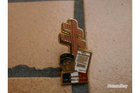 Pin's « Croix de Lorraine »