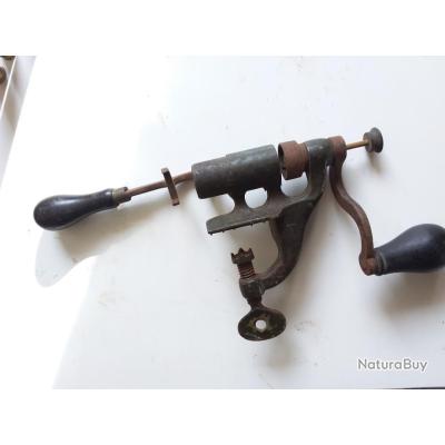 Sertisseur Ancien Pour Cartouches De Chasse En Fer, Non Modifié