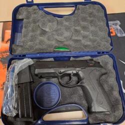 BERETTA PX4 STORM F CAL 9X19 NEUF + 1 CHARGEUR SUPPLEMENTAIRE + ACCESSOIRES