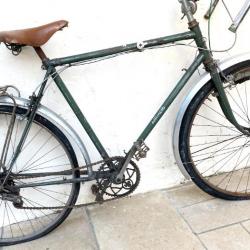 Vélo vintage pour musée de la Résistance