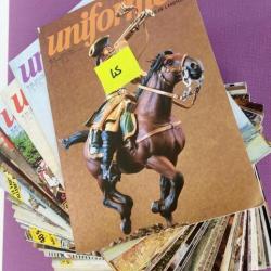 Collection de 50 numéro de la revue "Uniforme" entre le 51 et le 110