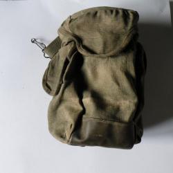 Sacoche vide , en toile , de l'armée Française pour masque à gaz
