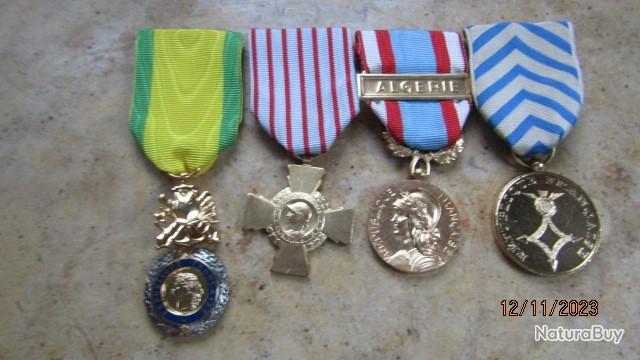 Médaille Commémorative d'Afrique du Nord. Agrafe ALGÉRIE. France