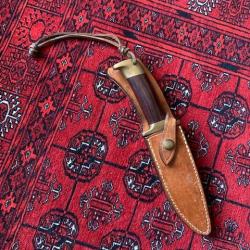 Couteau de chasse vintage de Jean Tanazacq  .Tronçay modéle no 1