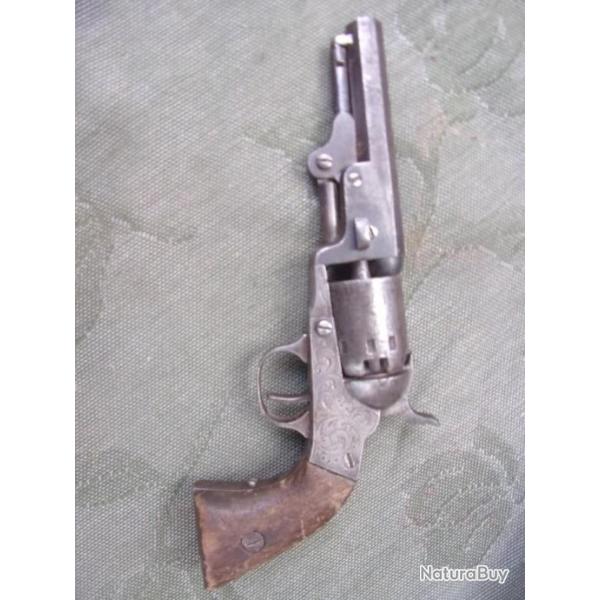 revolver type Colt " London Pistol Compagny"  calibre 31