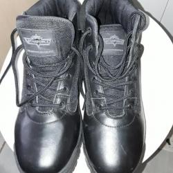 Chaussures tactiques 44