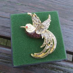 VINTAGE - Ancienne broche en métal doré a décor d'oiseau - France (XXé)