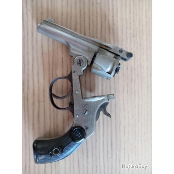 Hopkins and Allen Double Action revolver 32 sw