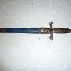 dague franc-maçonnique de vénérable maitre appartenant au Grand Orient de France