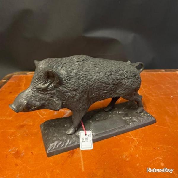 Bronze  Sanglier  l'arrt , M. Korniluk  L 19x l 7,5x H13