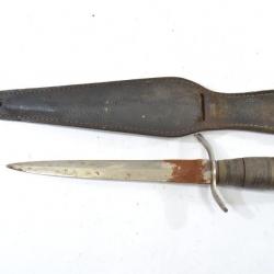Dague couteau de foyer militaire Français Indochine Algérie, années 1950 - 1970. Parachutiste