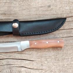 Beau Poignard  de chasse lame 10 cm manche bois v1