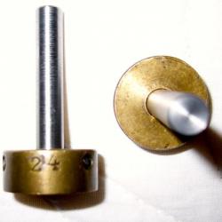 Lissoir calibre 24 acier, 16 et 12 laiton ou acier neuf à monter sur perceuse.