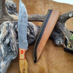 Couteau chasse lame damas Manche en bois d'Olivier  + couteau à depecer pradel excellence offert w14