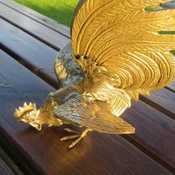 VINTAGE - Sculpture coq en métal argenté, plumage au naturel, bouts des ailes déployé (Vers 1960)