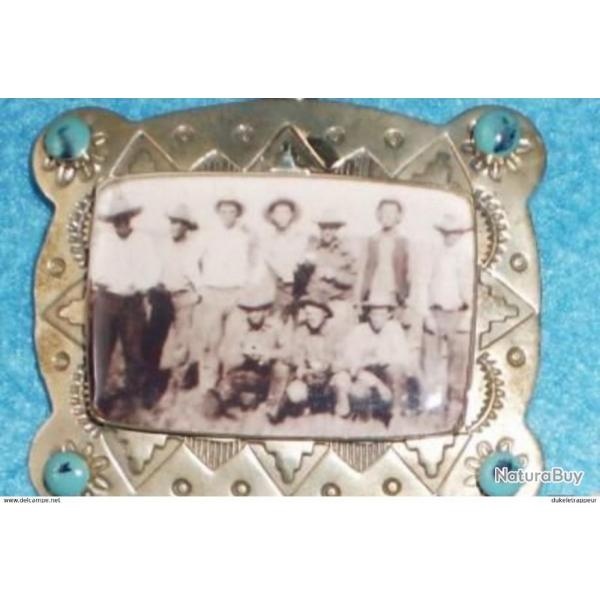 Pendentif sur chaine en ALPACA "Cowboys"