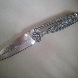 Couteau ( stainless steele )