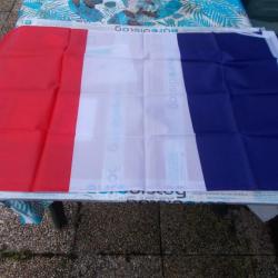drapeau français bleu/blanc/rouge état neuf