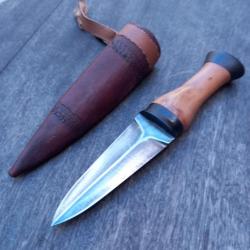 Magnifique Couteau ARTISANAL FORGÉ DAGUE avec Fourreau en cuir  Manche en Bois et Ébène