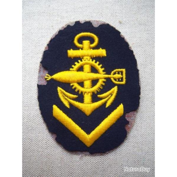 4 Kriegsmarine   100 % originale 2 GM  badge