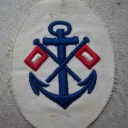 14 Kriegsmarine   100 % originale 2 GM  badge