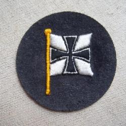 18 Kriegsmarine   100 % originale 2 GM  badge