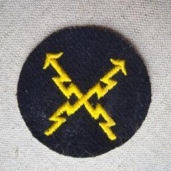 21 Kriegsmarine   100 % originale 2 GM  badge