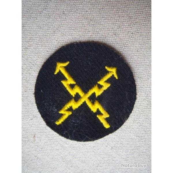 21 Kriegsmarine   100 % originale 2 GM  badge