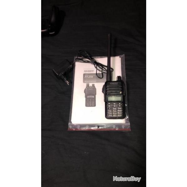 Yaesu FT 25 E