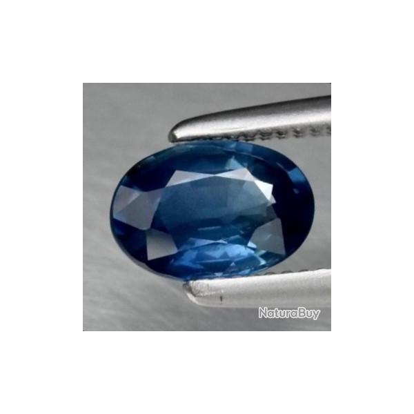 Saphir naturel bleu, 0.61 carats, VS, Madagascar (chauffe traditionnelle uniquement)