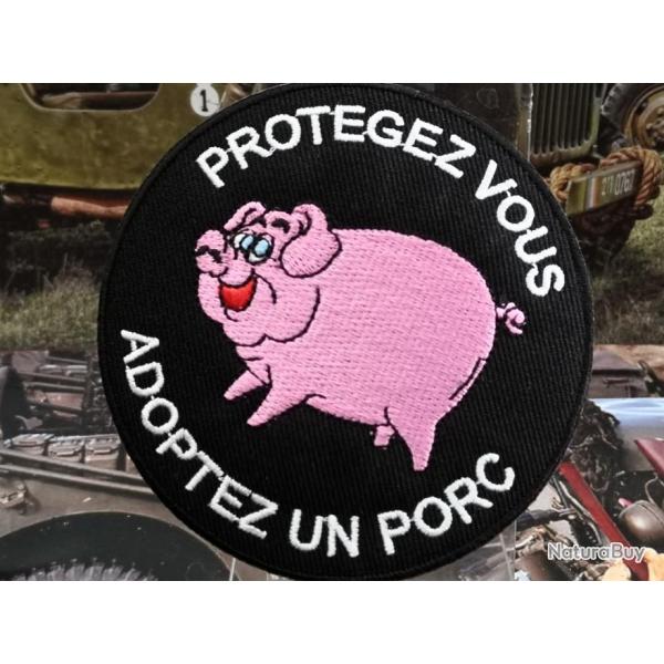 Protgez vous adoptez un porc -  90 mm