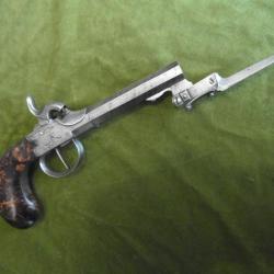 Beau pistolet 19è à baïonnette lançante