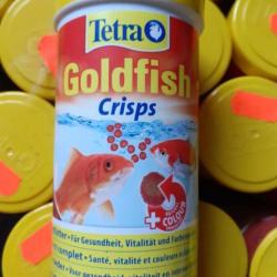 Tetra goldfish crisps 52gr/250ml