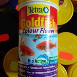 Tetra goldfish colour flakes 52gr/250ml